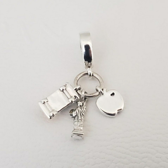 Authentic Pandora Charm - Picture 4 of 5